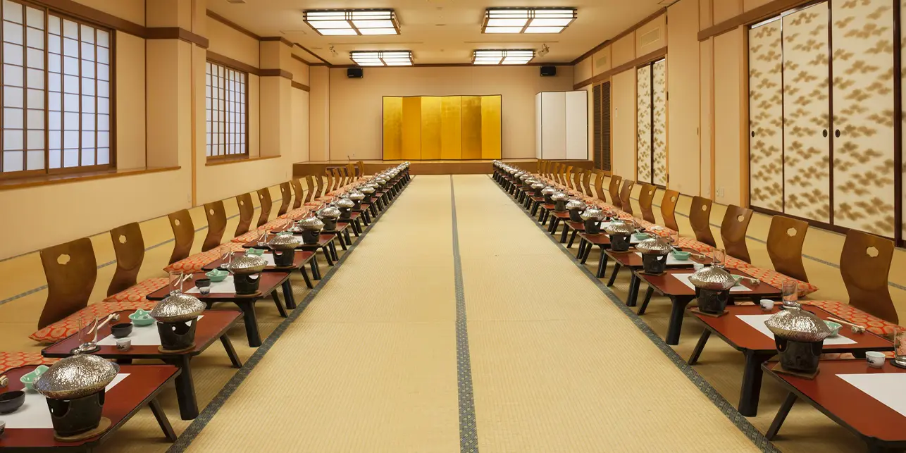 中宴会場「越後」