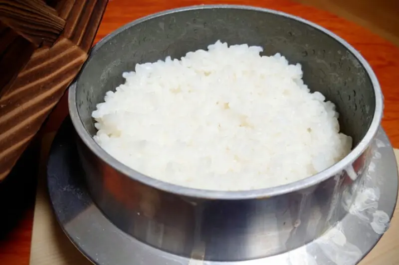 魚沼産コシヒカリ「白米釜飯し」