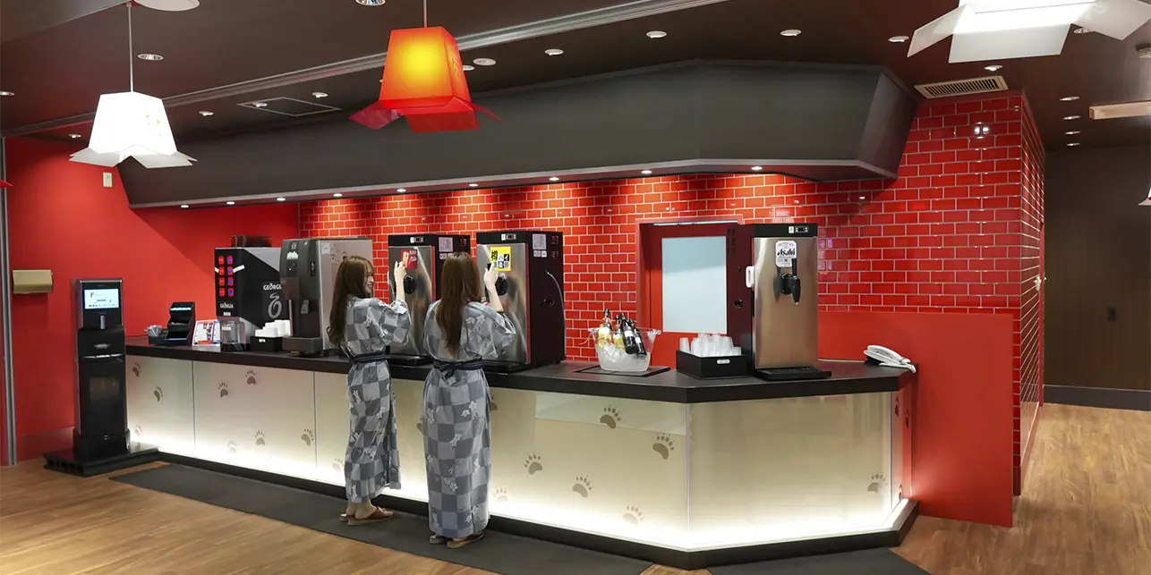 プレミアムラウンジ