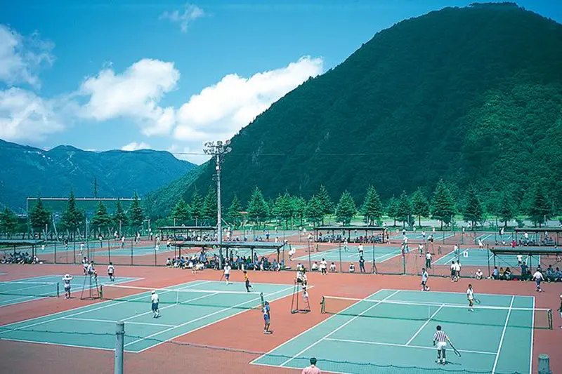 湯沢中央公園／カルチャーセンター